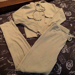 XL Fashion Nova Bright Olive Green jogger